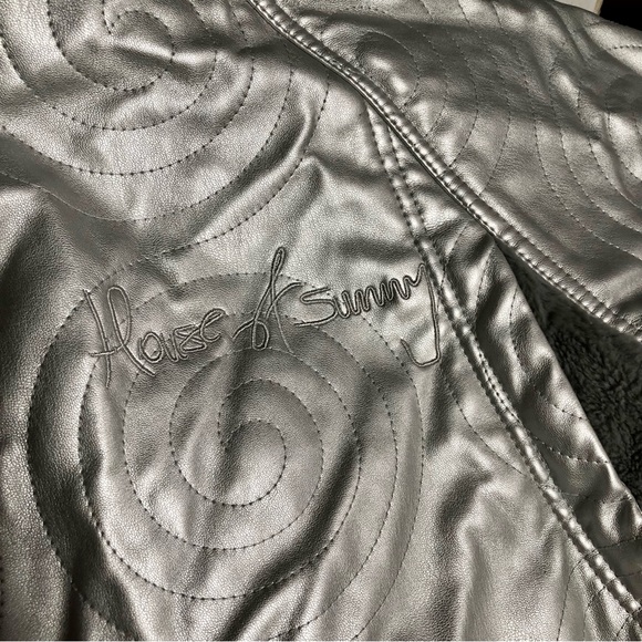 House Of Sunny The 60 Cosmo Chrome Coat Oversized Quilted Silver Sz US 8 (UK 12) - Picture 10 of 13